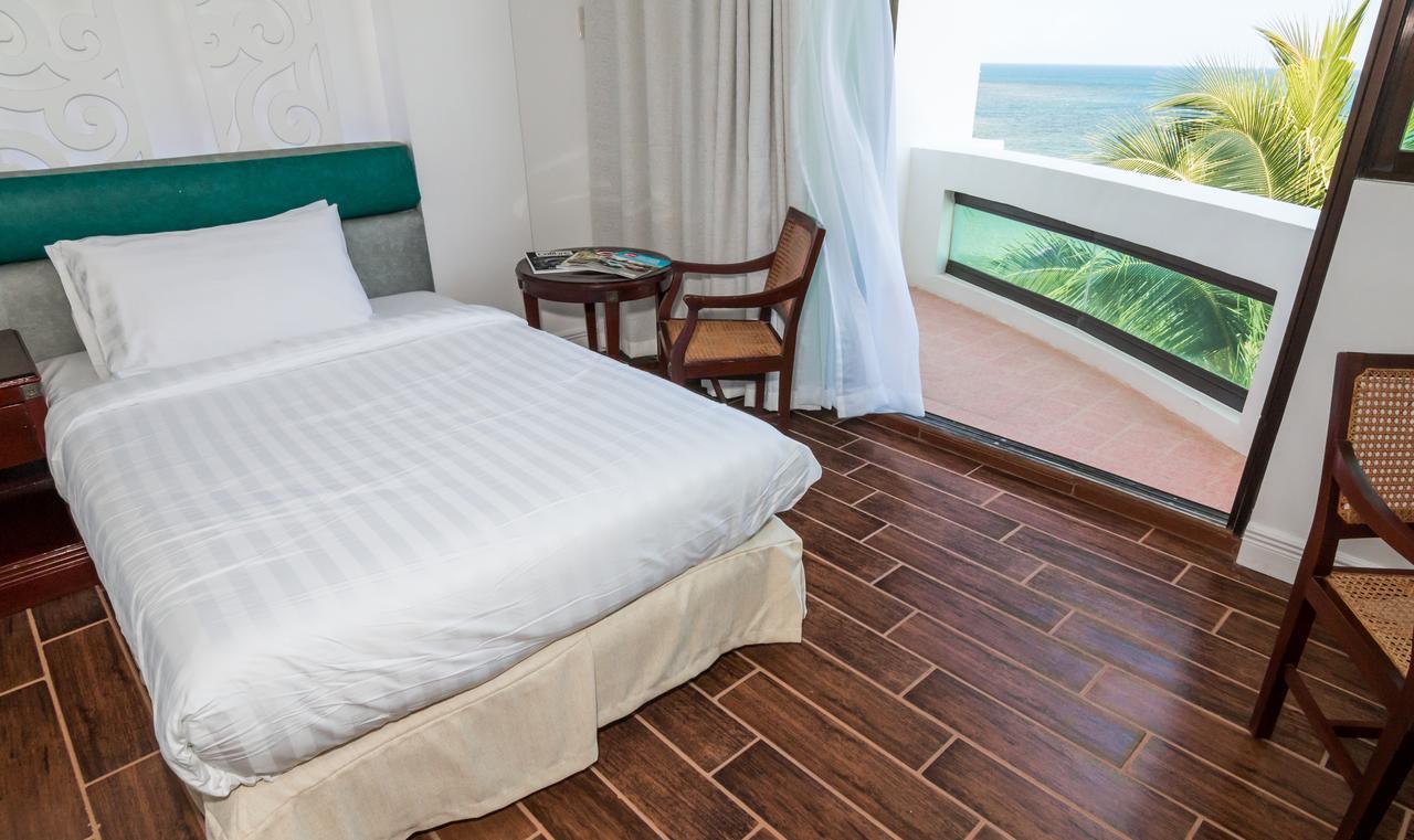 Hôtel Vitalis White Sands à Santiago  Chambre photo